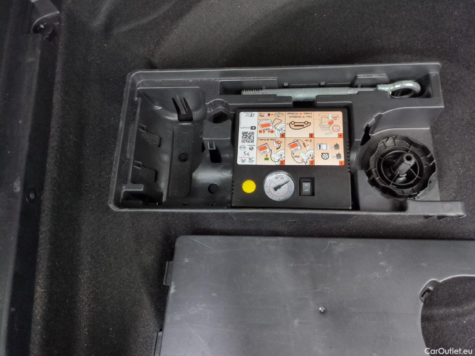  Citroen  C5 CITROEN  Aircross / 2022 / 5P / SUV PureTech 130 S&S BVM6 Feel Pack #1