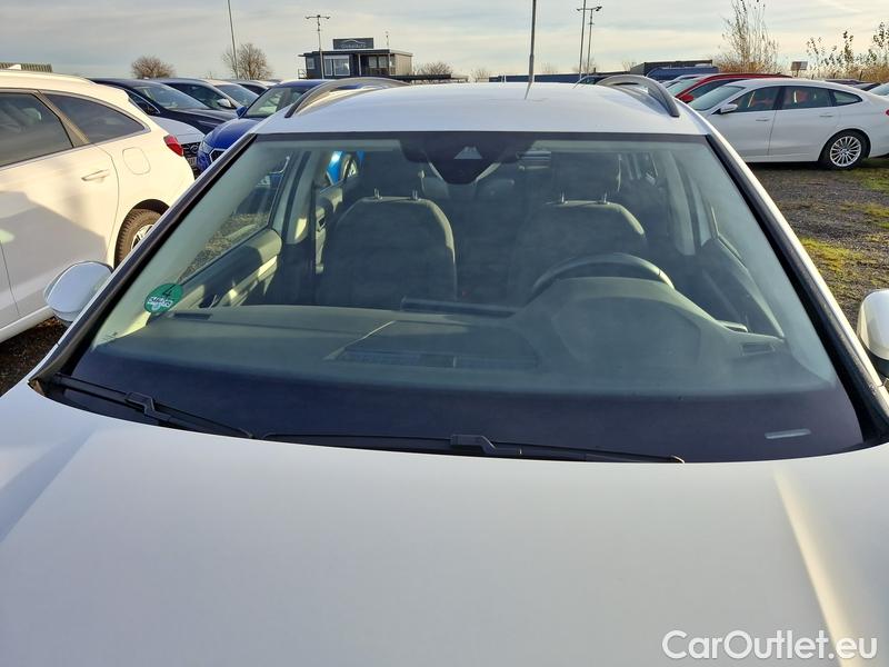  Volkswagen  Golf  VIII (CD1) (2019) Var.1.0TSI 81 Life 5d #1