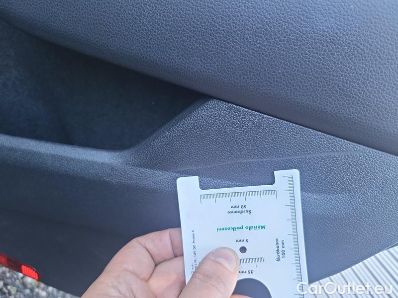  Volkswagen  Passat  Variant (CB5) (2019) Pas.Var.2.0TDI 110 Business AT #19