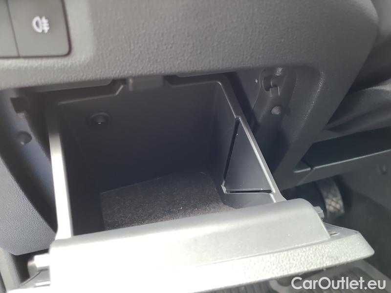  Skoda  Octavia  Combi (NX3)(2020) Oct.Combi 2.0TDI 85 Ambition #13