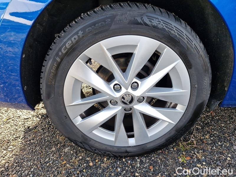  Skoda  Octavia  Combi (NX3)(2020) Oct.Combi 2.0TDI 110 Style AT #7