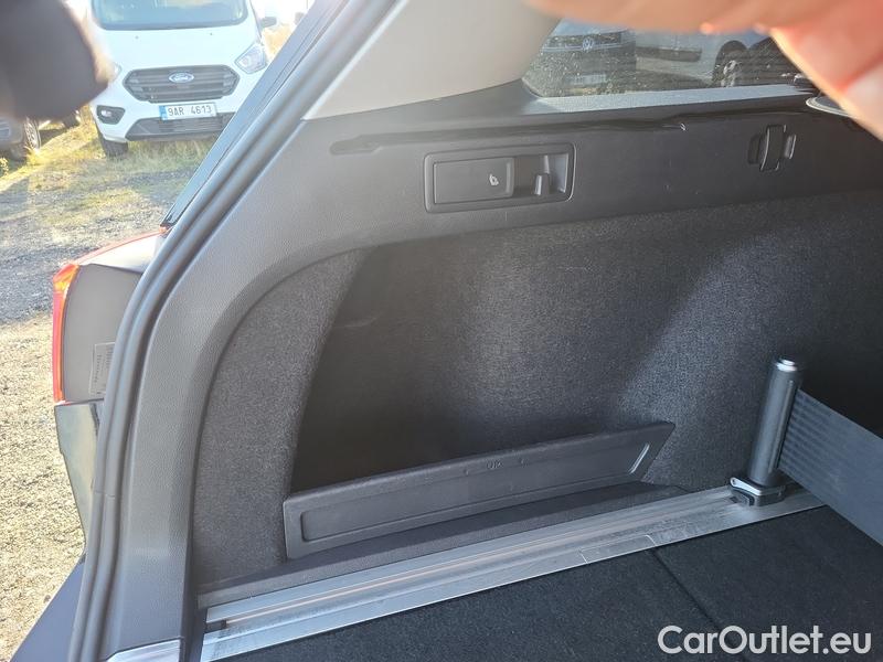  Volkswagen  Passat  Variant (CB5) (2019) Pas.Var.2.0TDI 110 Business AT #13