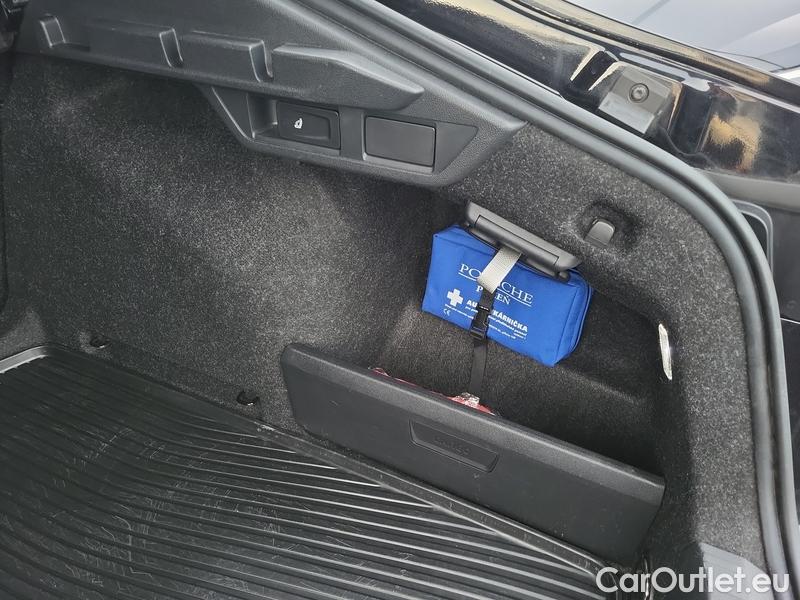  Skoda  Octavia  Lim. (NX3)(2020) Oct. 2.0TDI 110 Style 5d #10