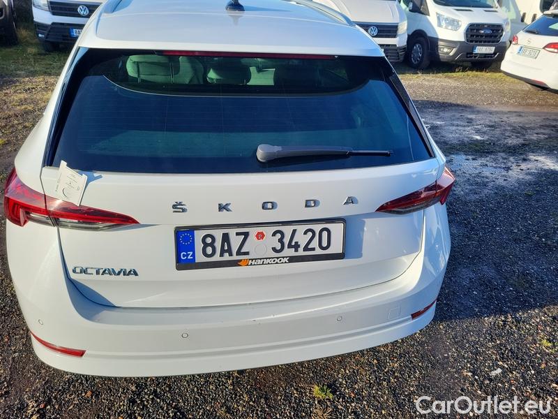  Skoda  Octavia Oct.Combi 2.0TDI 110 Style AT #15