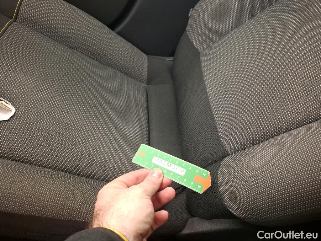  Citroen  C3  Société Feel 1.5 BlueHDI 100CV BVM6 E6d #24