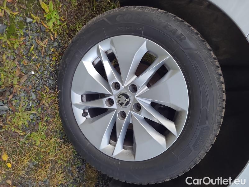  Skoda  Octavia  Combi (NX3)(2020) Oct.Combi 2.0TDI 85 Ambition #17