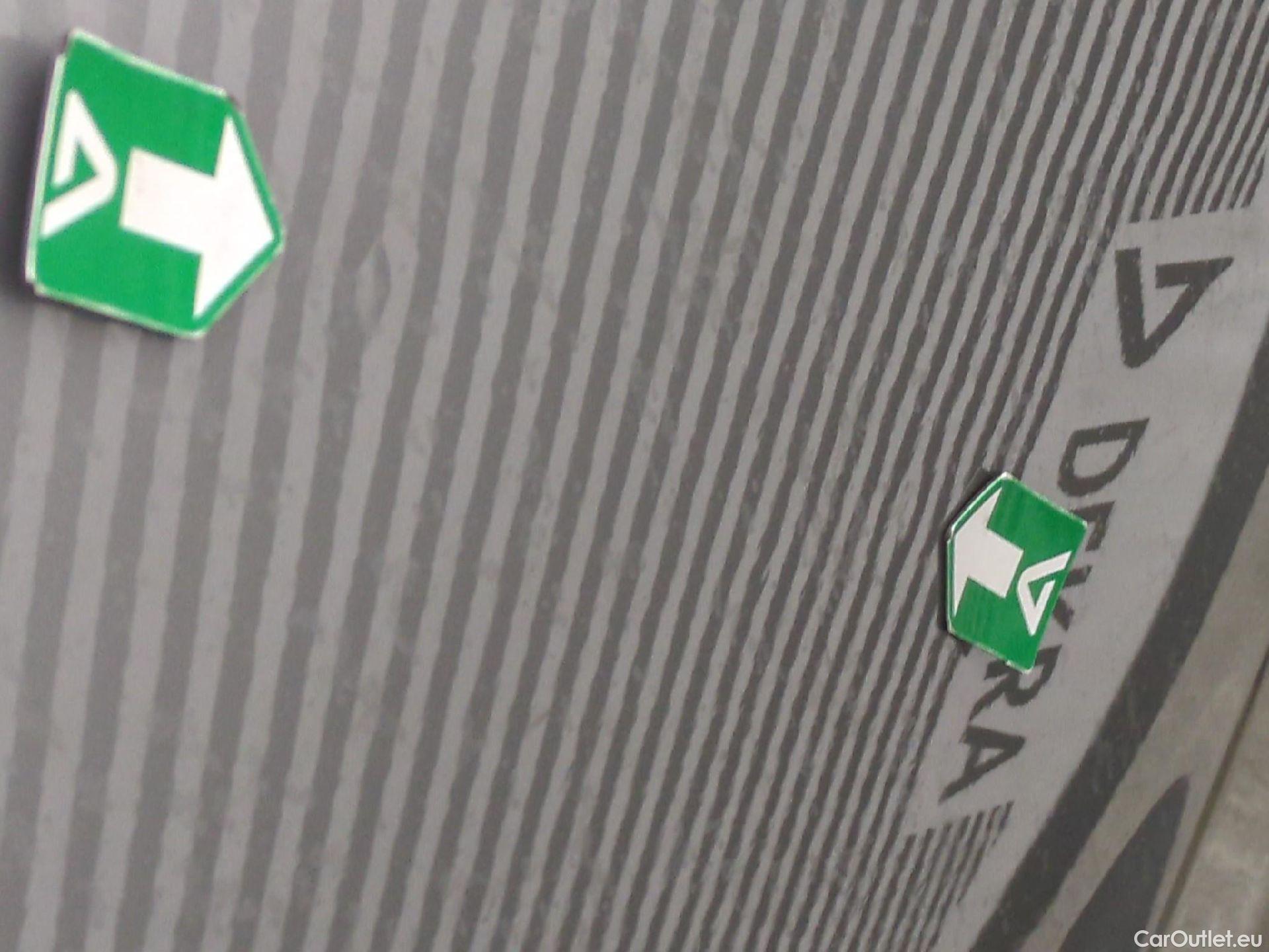  Bmw  X1 BMW  / 2022 / 5P / SUV sDrive18i Business Design DKG7 #17