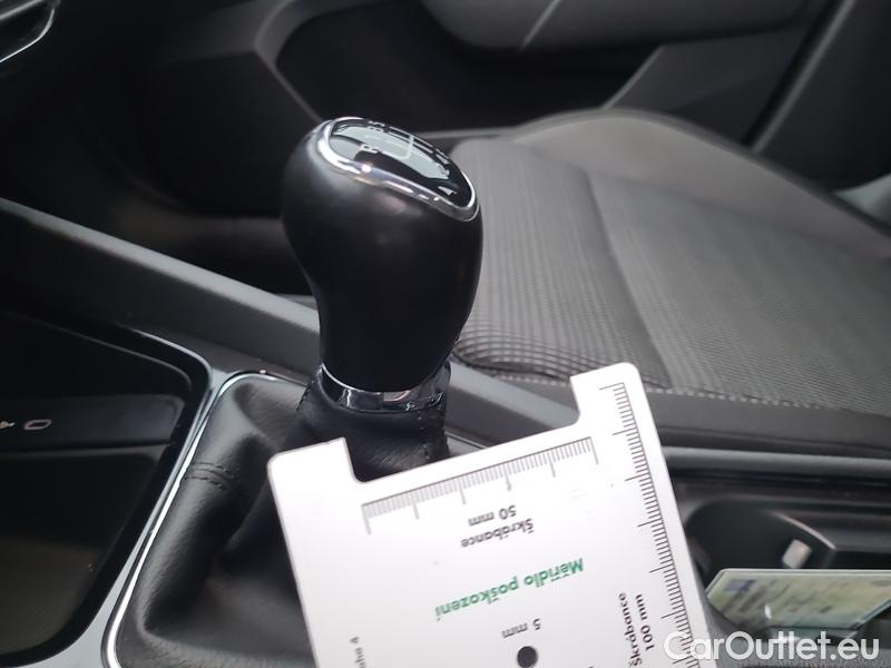  Skoda  Octavia  Combi (NX3)(2020) Oct.Combi 2.0TDI 85 Ambition #9