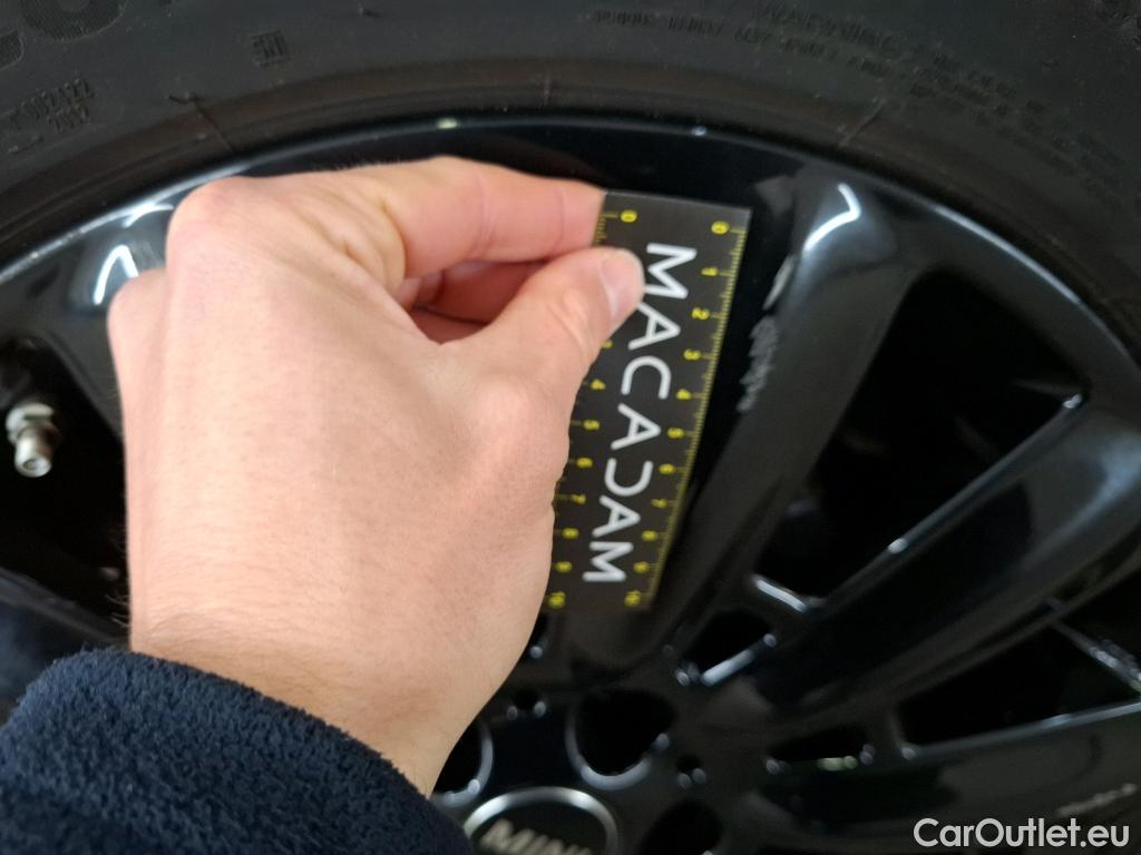  Mini  Countryman MINI  / 2020 / 5P / Crossover Cooper SE ALL4 Premium Plus125+95ch BVA6 #40