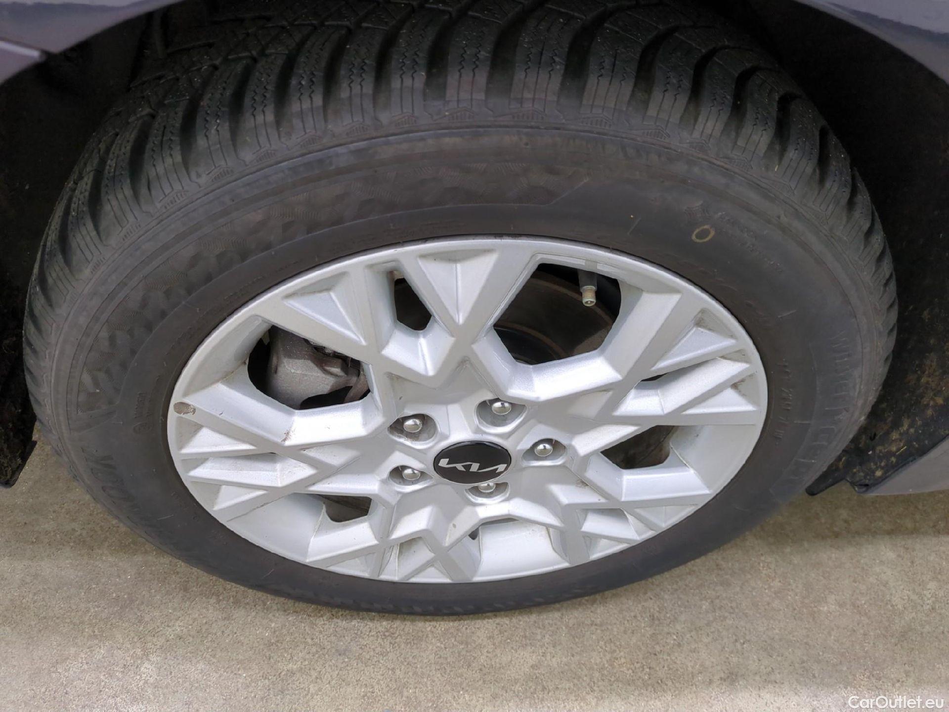  KIA  Cee'd Ceed Sportswagon Active 1.5 T-GDI 160CV BVM6 E6d #13