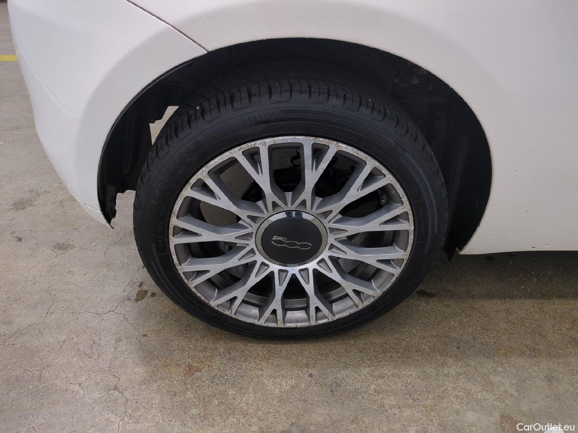  Fiat  500 FIAT  / 2015 / 3P / Berline 1.2 8V 69ch Star #17