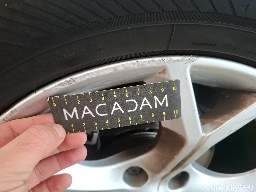  Nissan  Juke NISSAN  / 2019 / 5P / Crossover DIG-T 117 DCT N-Design #40