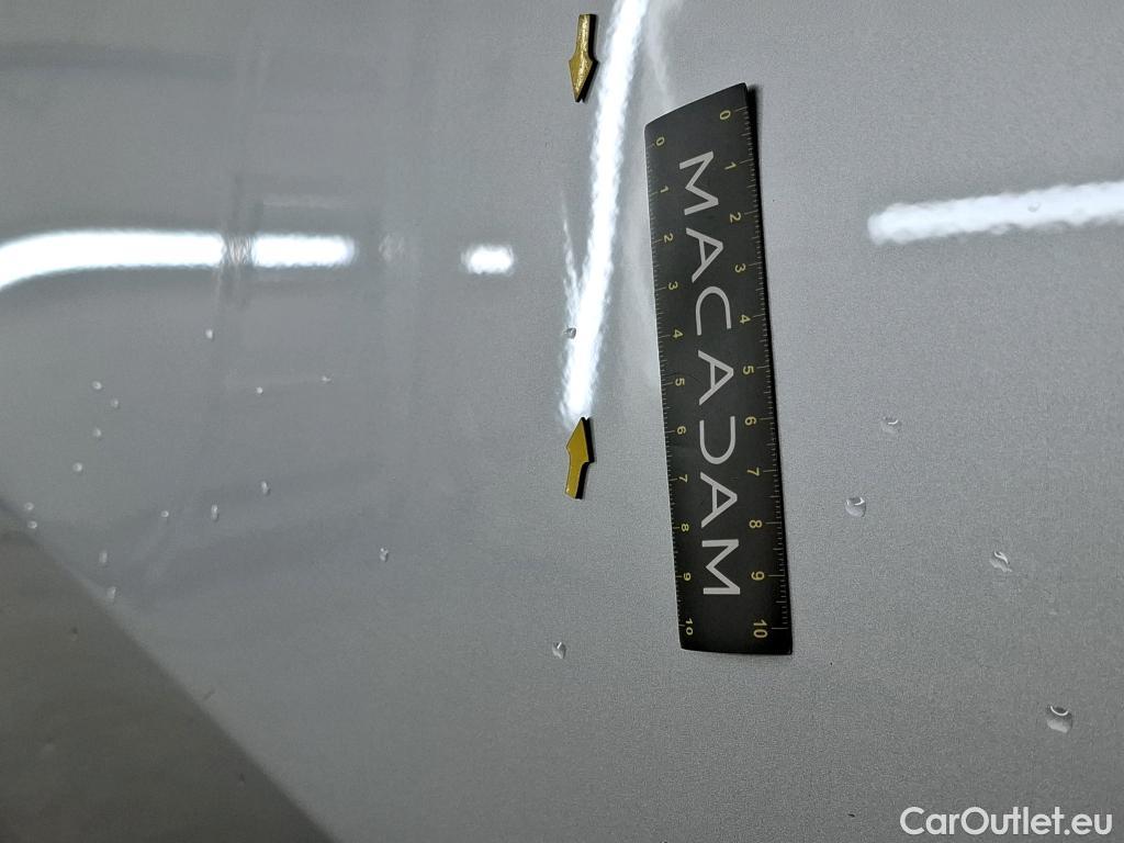  Mercedes  A-Klasse MERCEDES BENZ Classe A Compact 2018 5P Berline A 250 e Business Line 8GDCT #8