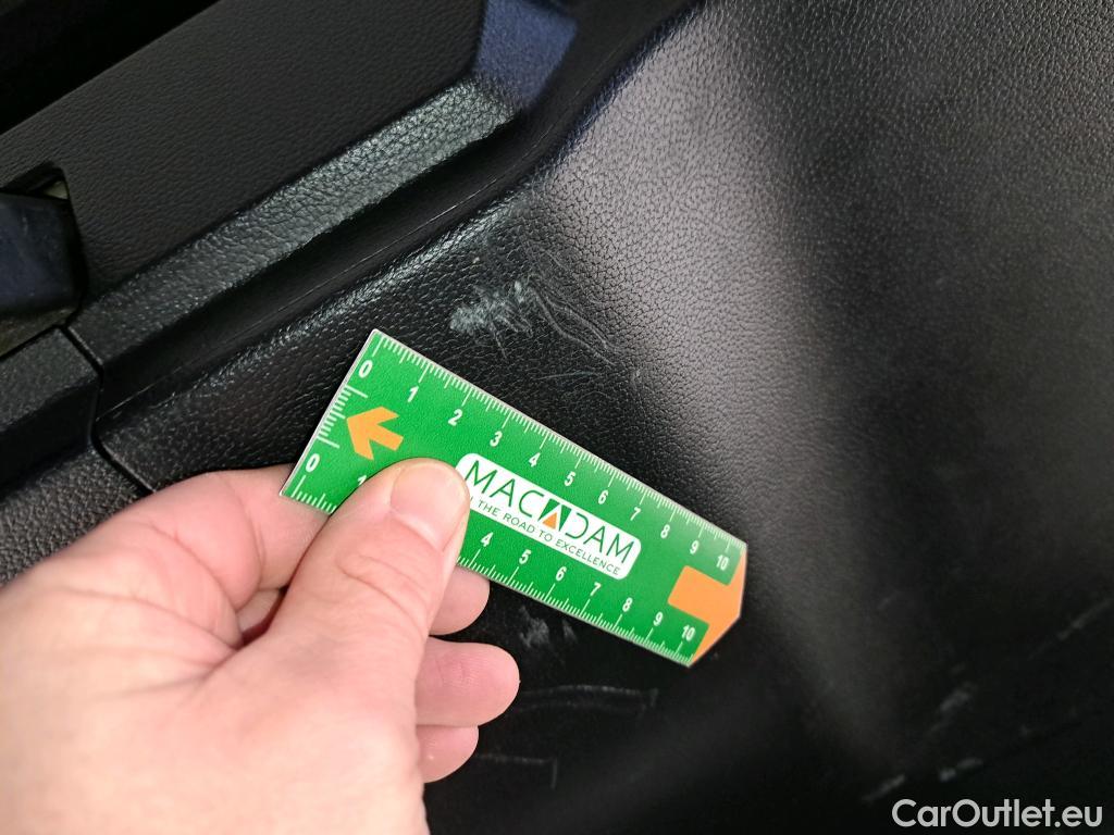  Ford  Explorer FORD   2019  5P  SUV 30l EcoBoost 457ch PHEV AWD StLine #25