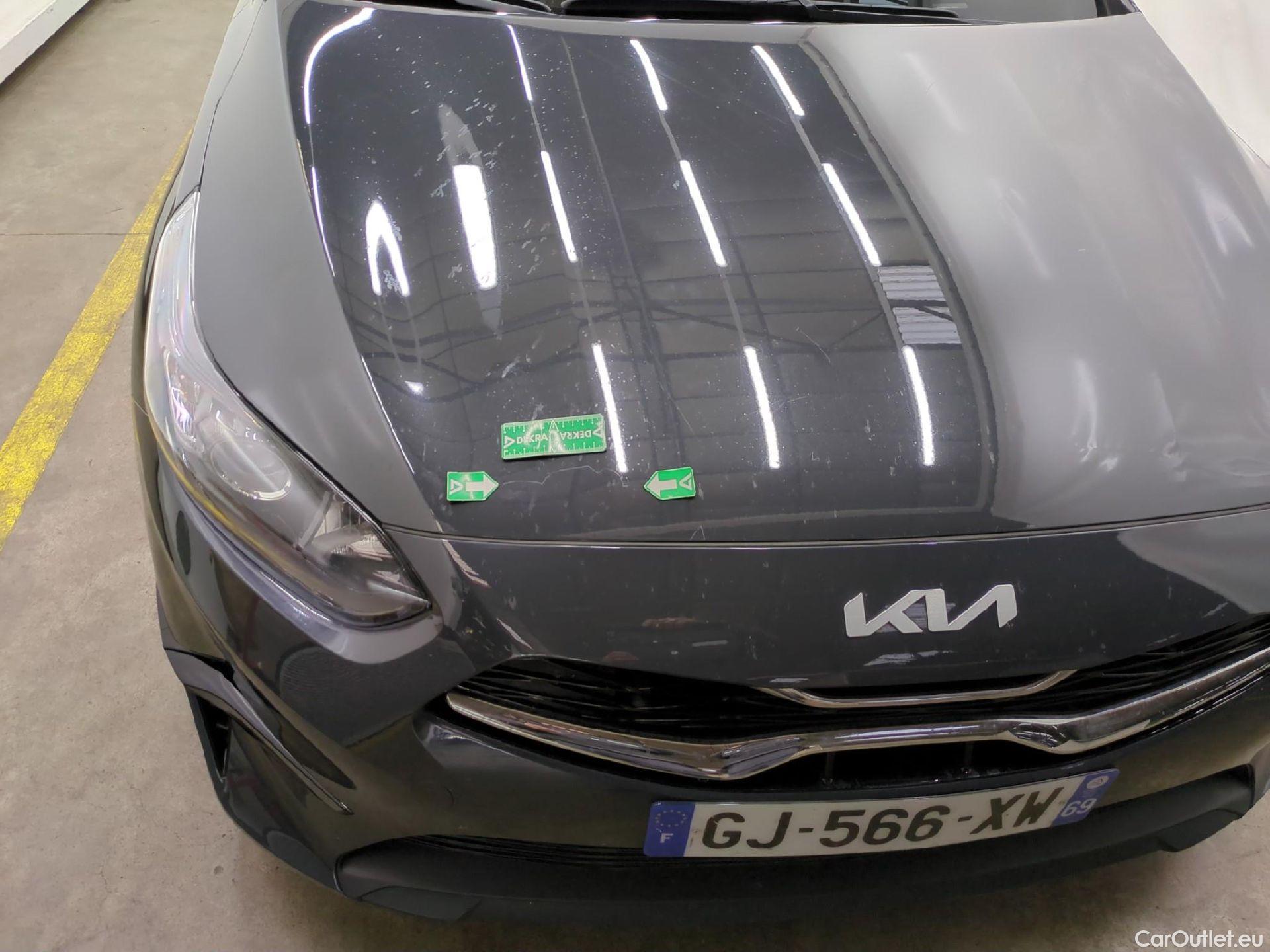  KIA  Cee'd Ceed Sportswagon Active 1.5 T-GDI 160CV BVM6 E6d #32