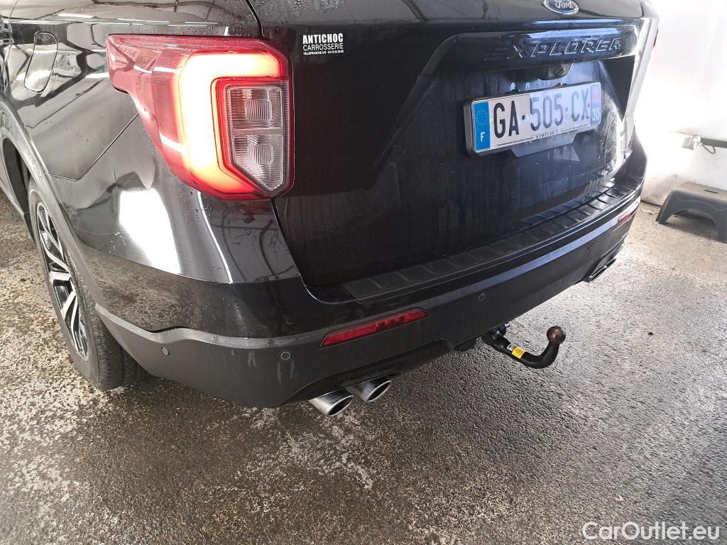  Ford  Explorer FORD   2019  5P  SUV 30l EcoBoost 457ch PHEV AWD StLine #19