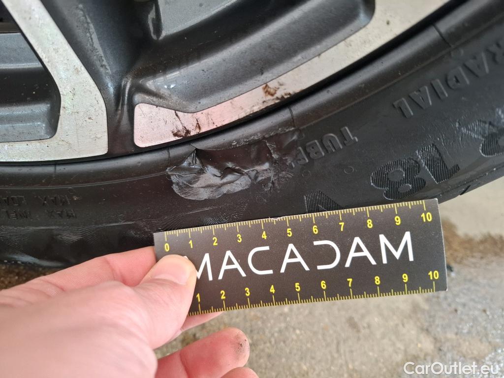  Hyundai  Konna HYUNDAI Kona / 2020 / 5P / SUV 1.0 T-GDI 120 MHEV 48V N LINE EXECUTIVE #16