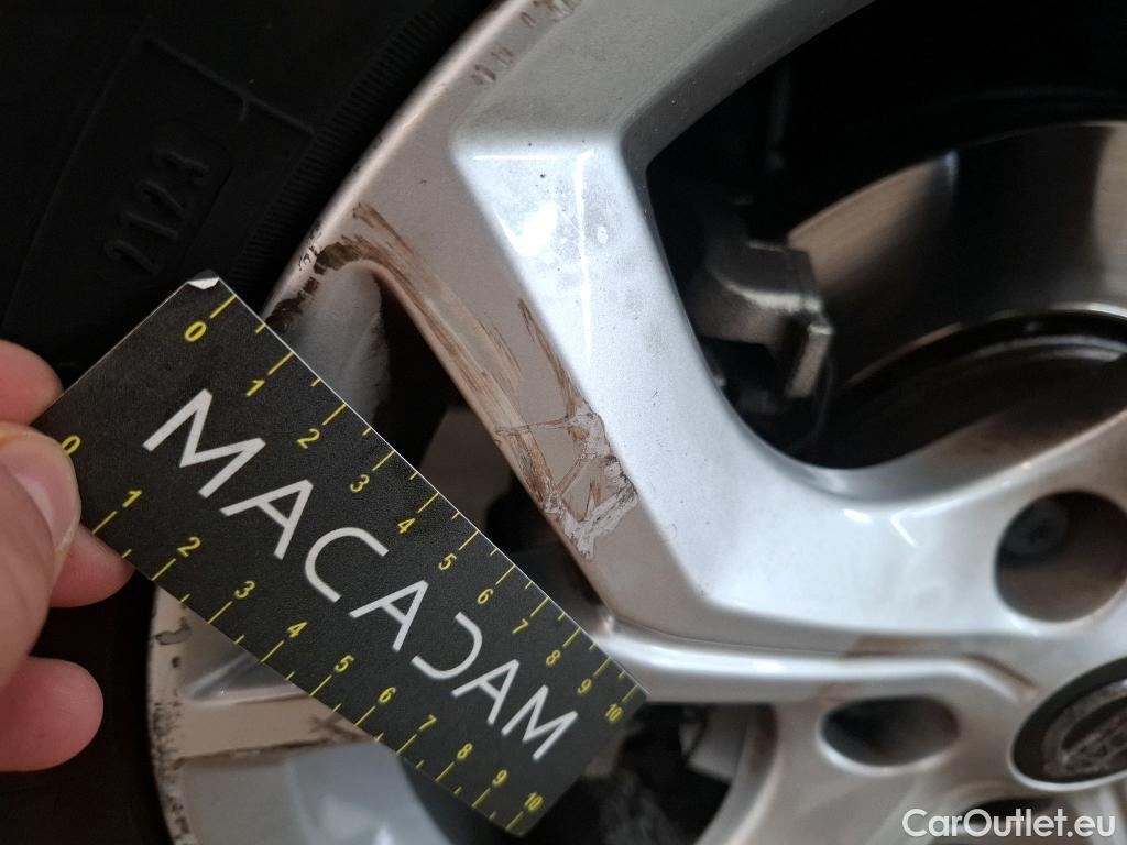  Nissan  Juke NISSAN  / 2019 / 5P / Crossover DIG-T 117 DCT N-Design #35