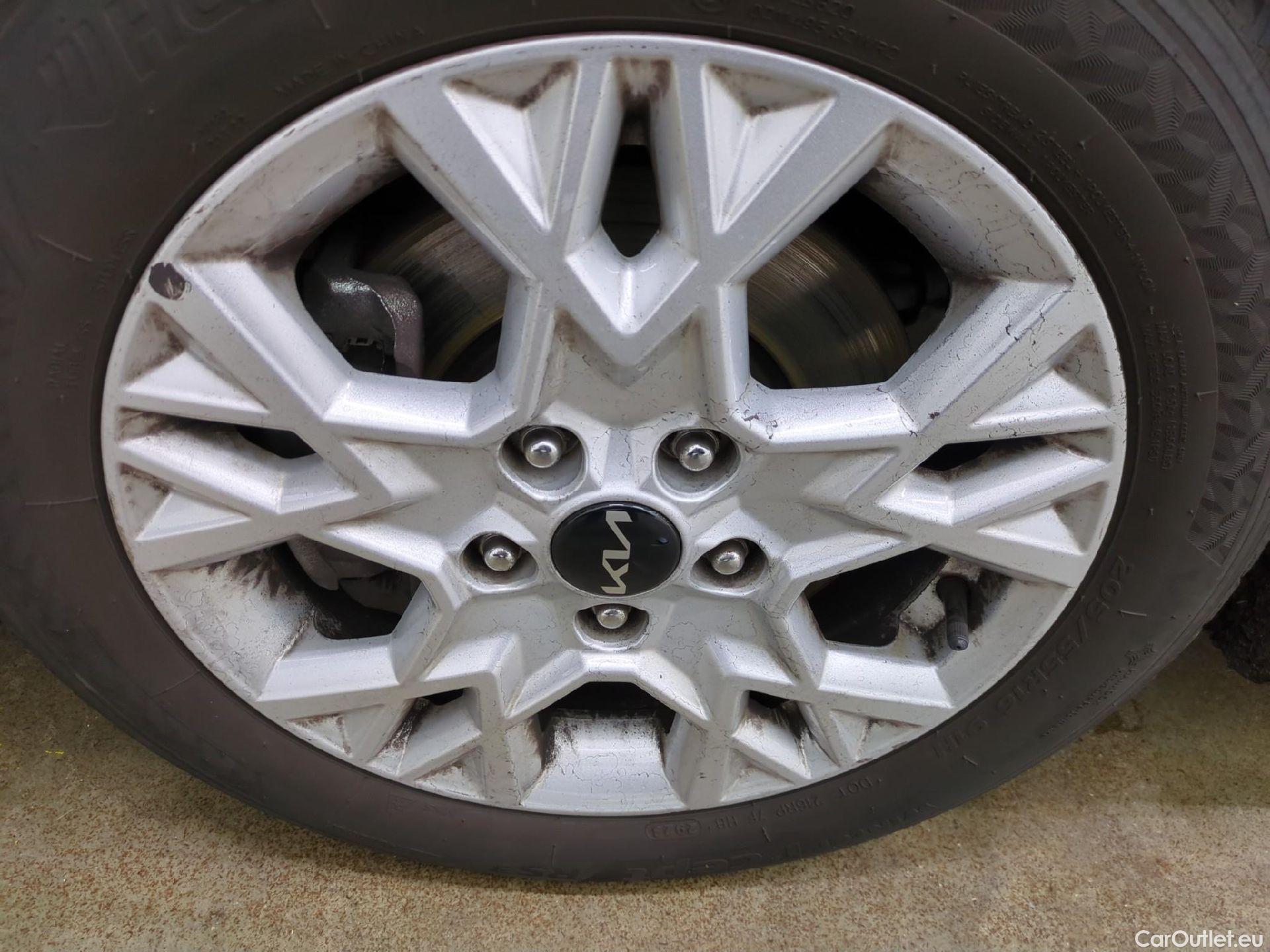  KIA  Cee'd Ceed Sportswagon Active 1.5 T-GDI 160CV BVM6 E6d #11