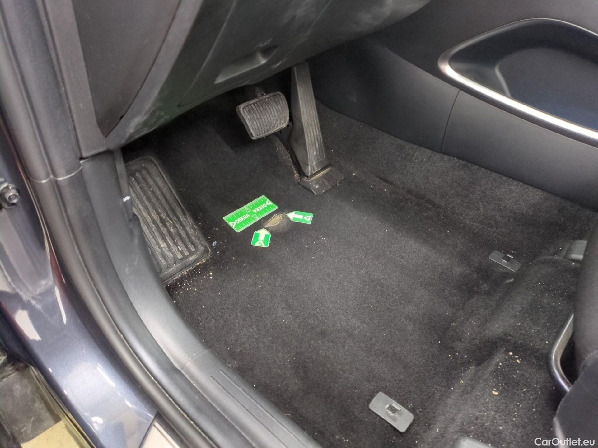  Hyundai  Tucson HYUNDAI  / 2020 / 5P / SUV 1.6 PHEV 265 HTRAC CREATIVE 4WD AUTO #4