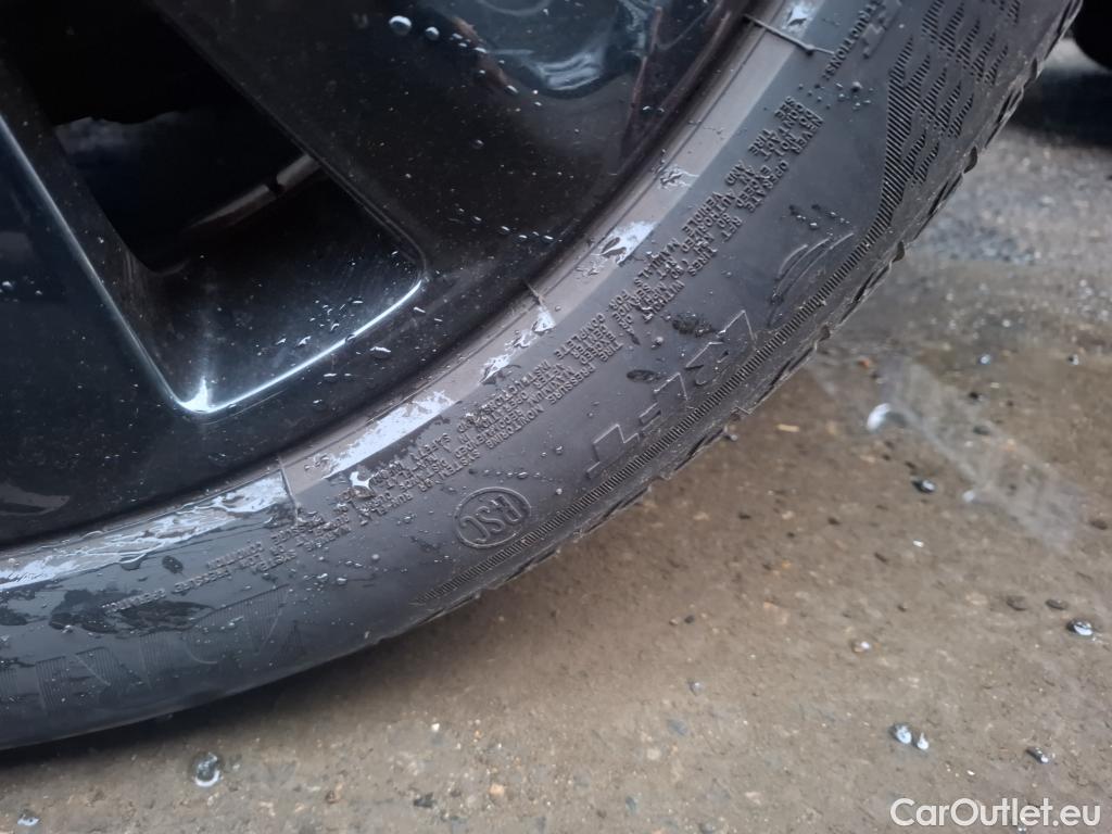  Mini  Countryman MINI  / 2020 / 5P / Crossover Cooper SE ALL4 Premium Plus125+95ch BVA6 #86