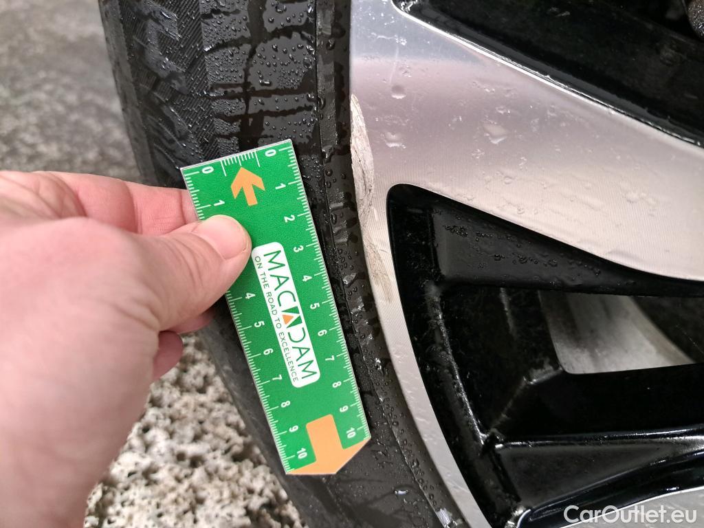  Ford  Explorer FORD   2019  5P  SUV 30l EcoBoost 457ch PHEV AWD StLine #5