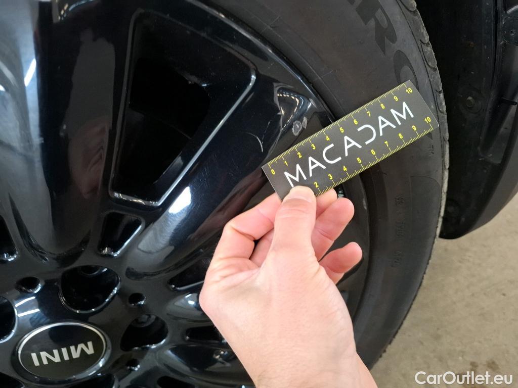  Mini  Countryman MINI  / 2020 / 5P / Crossover Cooper SE ALL4 Premium Plus125+95ch BVA6 #52