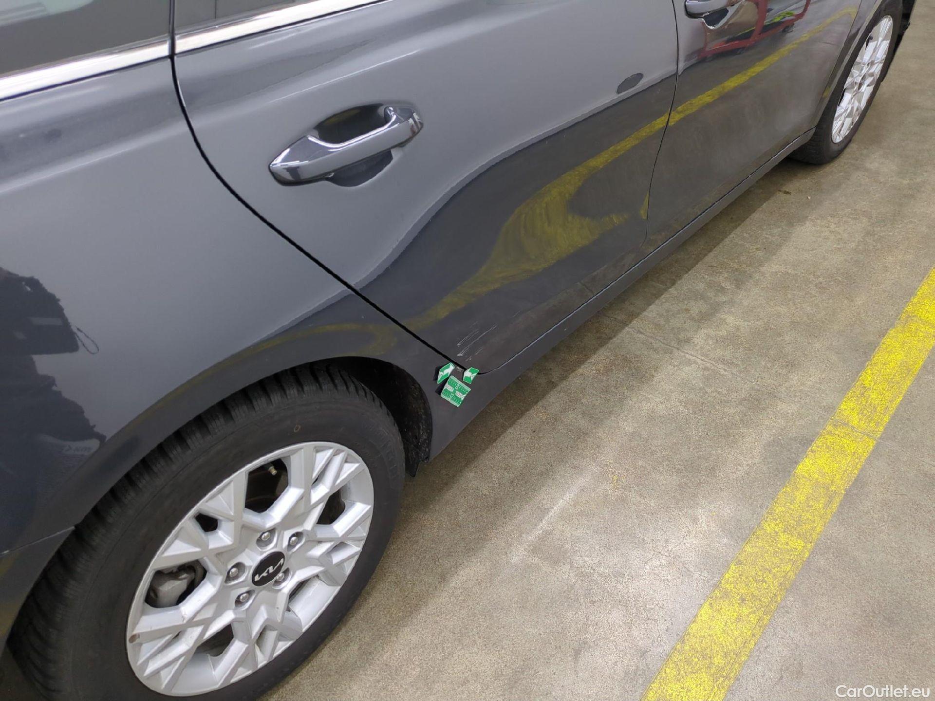  KIA  Cee'd Ceed Sportswagon Active 1.5 T-GDI 160CV BVM6 E6d #14