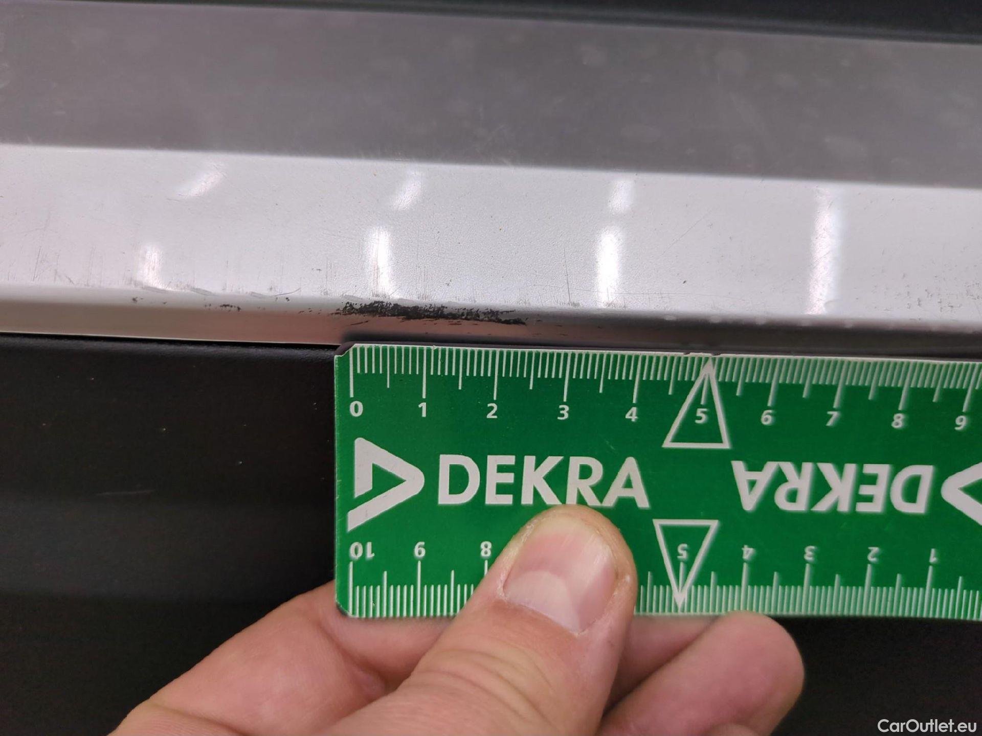  Peugeot  2008  Allure Business 1.5 HDi 130CV BVA8 E6d #23