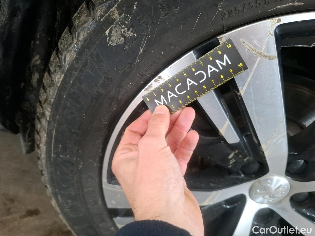  Peugeot  3008  GT 1.5 HDi 130CV BVA8 E6d #36