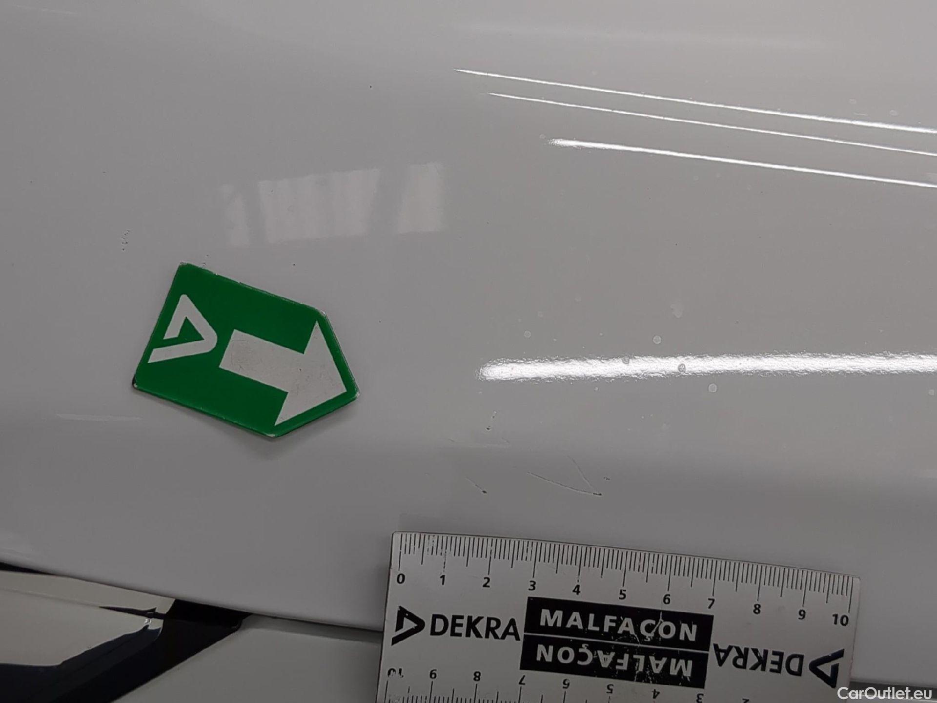  Peugeot  208  Premium 1.2 PureTech 75CV BVM5 E6d #16