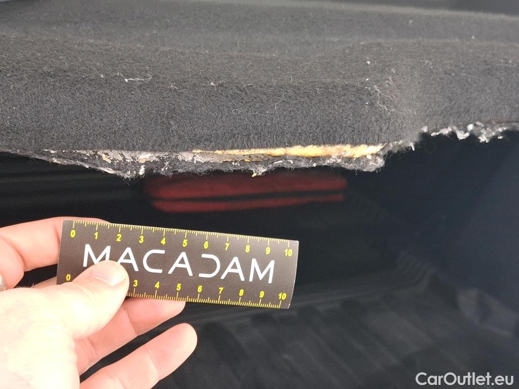  Peugeot  208  Affaire Premium 1.5 HDi 100CV BVM5 E6dT #19