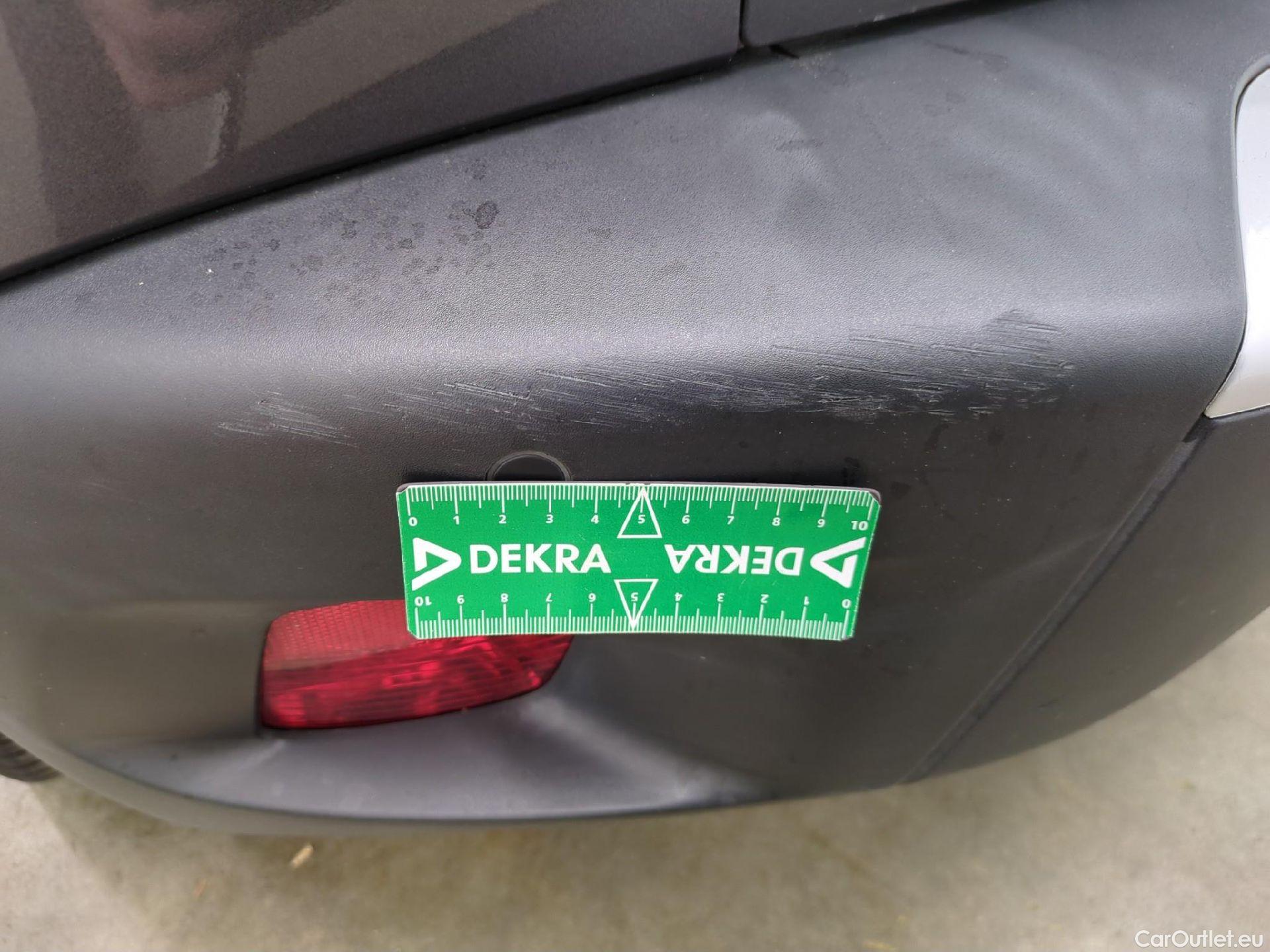  Peugeot  2008  Allure Business 1.5 HDi 130CV BVA8 E6d #20