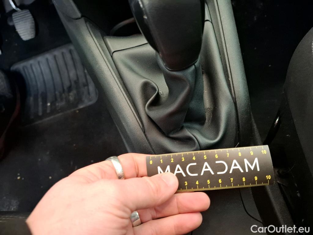  Peugeot  208  Affaire Premium 1.5 HDi 100CV BVM5 E6dT #21