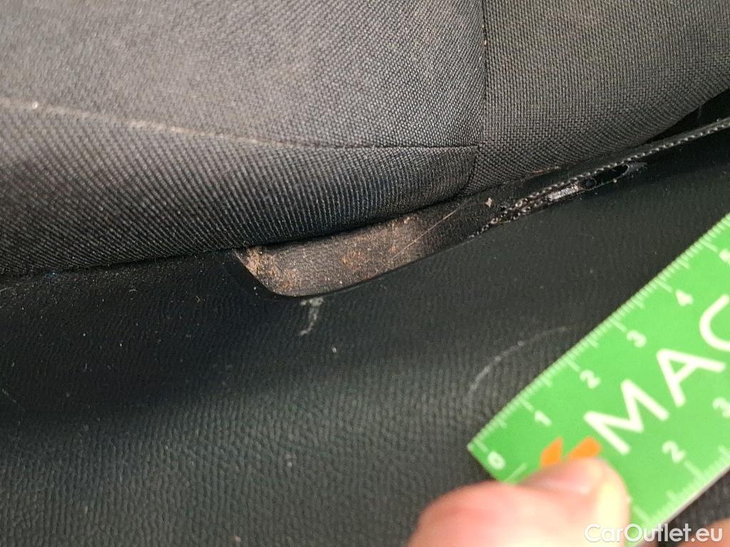  Peugeot  2008  Active Business 1.2 PureTech 130CV BVA8 E6d #15