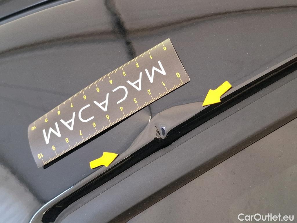  Opel   Grandland X Grandland X Elegance Business 1.5 130CV BVA8 E6d #10