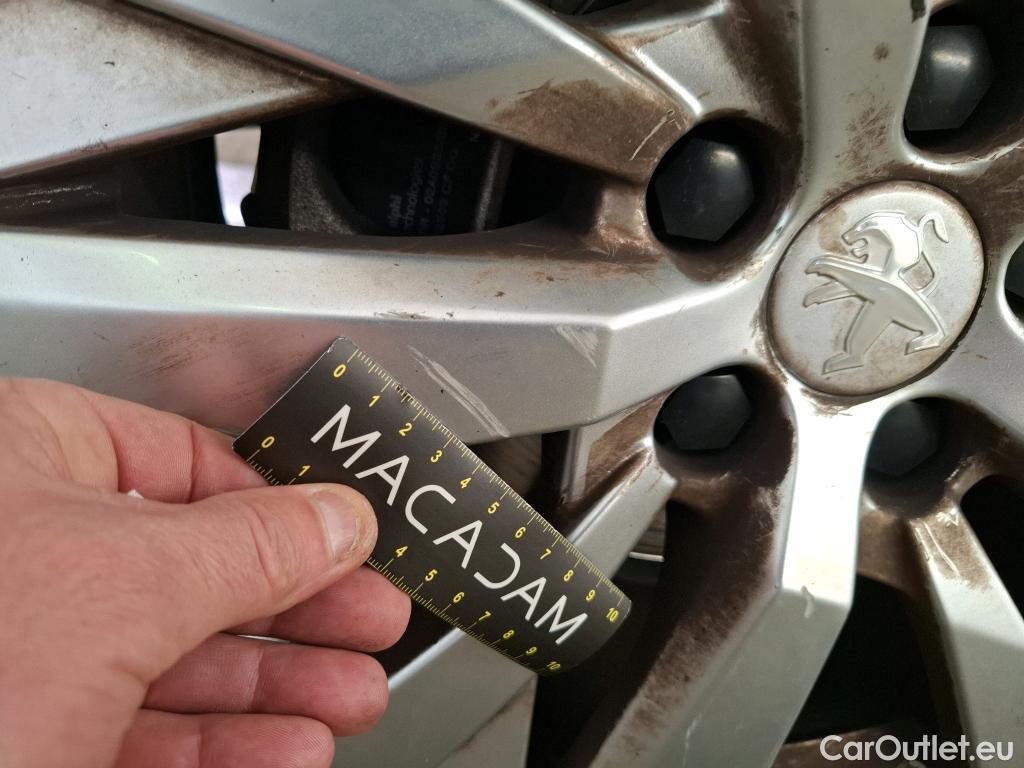  Peugeot  3008  Active Business 1.5 HDi 130CV BVA8 E6d #29