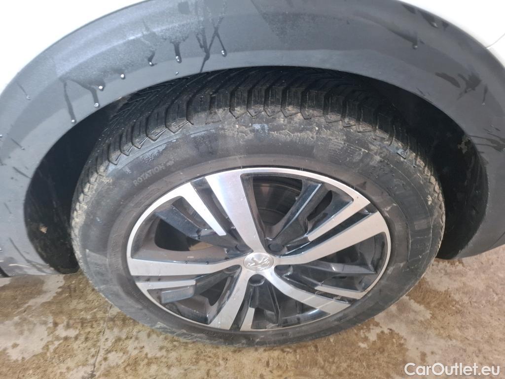  Peugeot  3008  GT 1.5 HDi 130CV BVA8 E6d #40