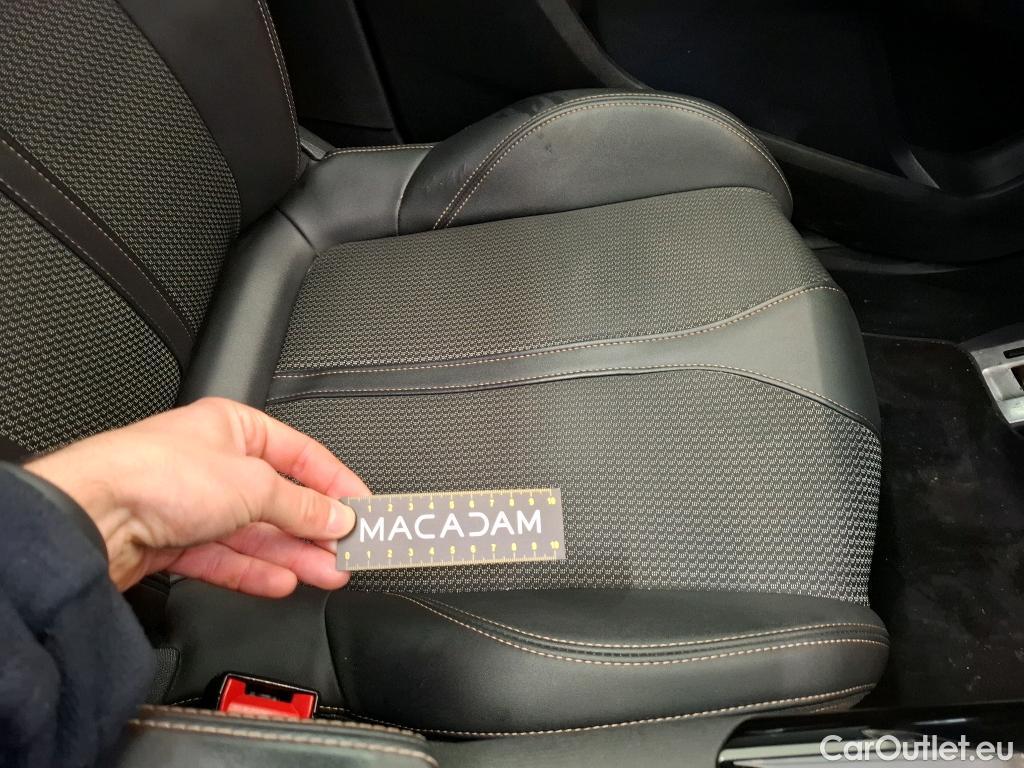  Peugeot  3008  GT 1.5 HDi 130CV BVA8 E6d #21