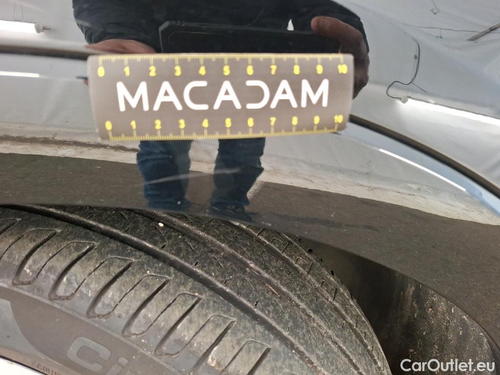  Opel   Grandland X Grandland X Elegance Business 1.5 130CV BVA8 E6d #55