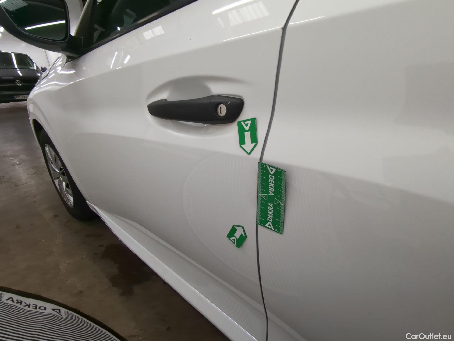  Peugeot  208  Premium 1.2 PureTech 75CV BVM5 E6d #19