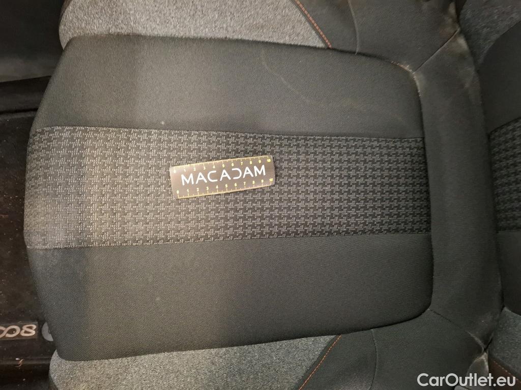  Peugeot  3008  Active Business 1.5 HDi 130CV BVA8 E6d #24