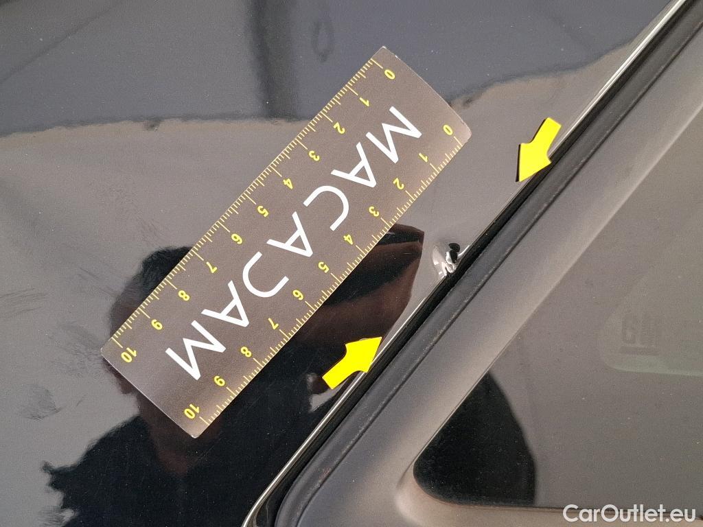  Opel   Grandland X Grandland X Elegance Business 1.5 130CV BVA8 E6d #9