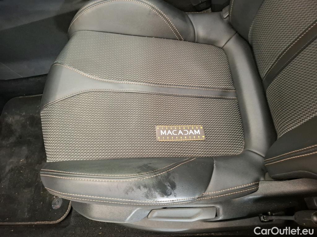  Peugeot  3008  GT 1.5 HDi 130CV BVA8 E6d #1