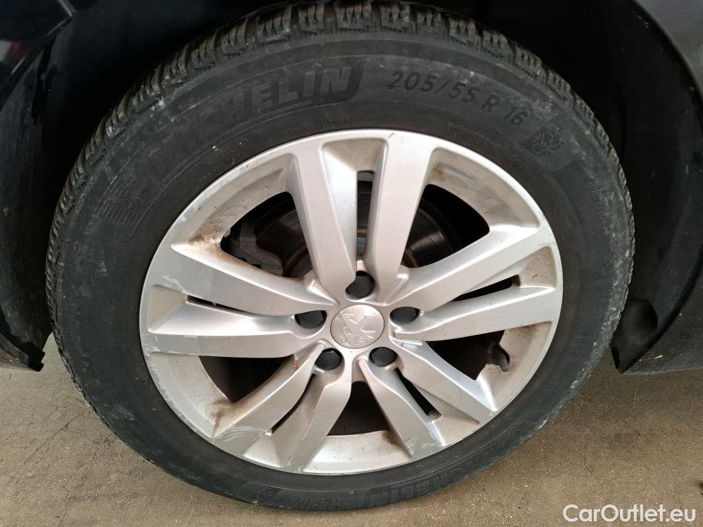  Peugeot  308  Active Business 1.2 PureTech 130CV BVA8 E6
 #27