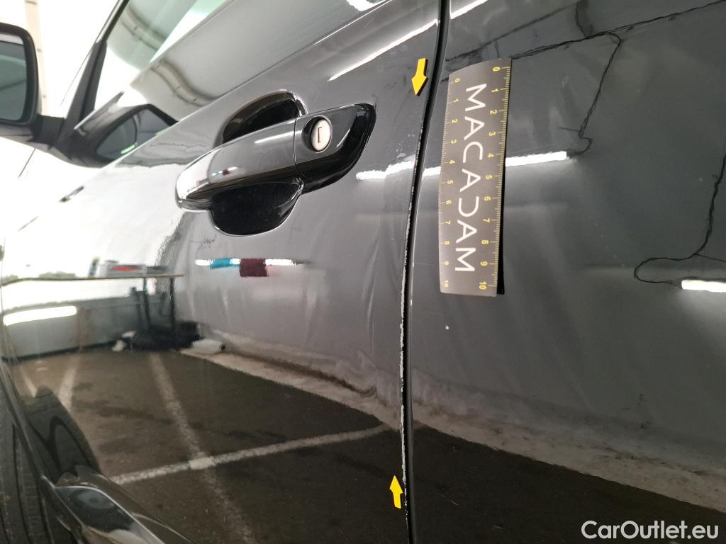  Opel   Grandland X Grandland X Elegance Business 1.5 130CV BVA8 E6d #3