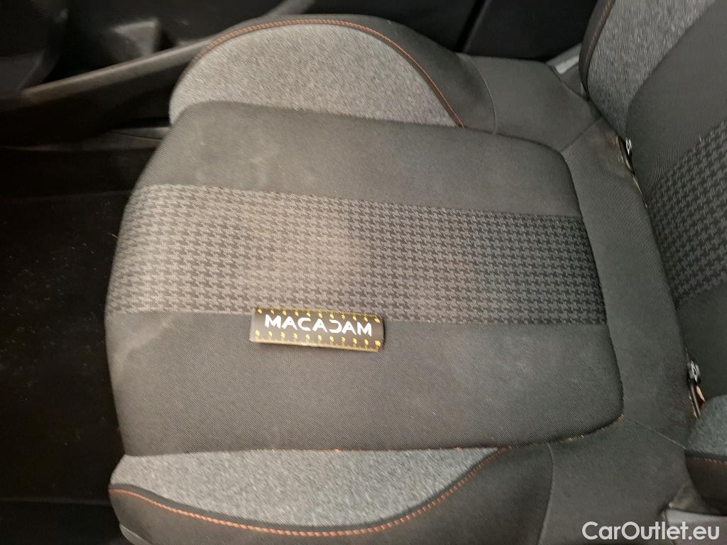  Peugeot  3008  Active Business 1.5 HDi 130CV BVA8 E6d #25