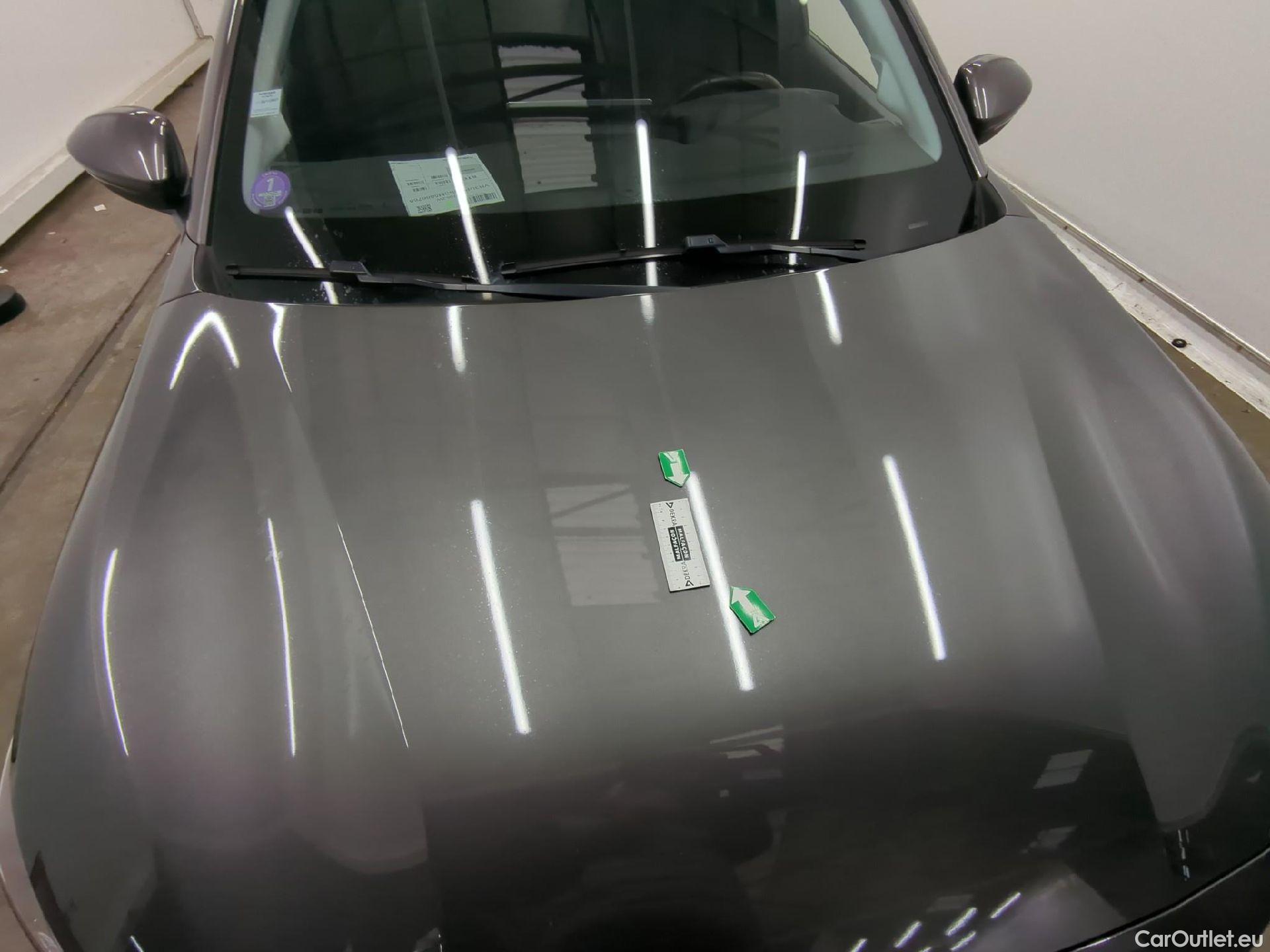  Peugeot  208  Allure Business 1.2 PureTech 130CV BVA8 E6d #13