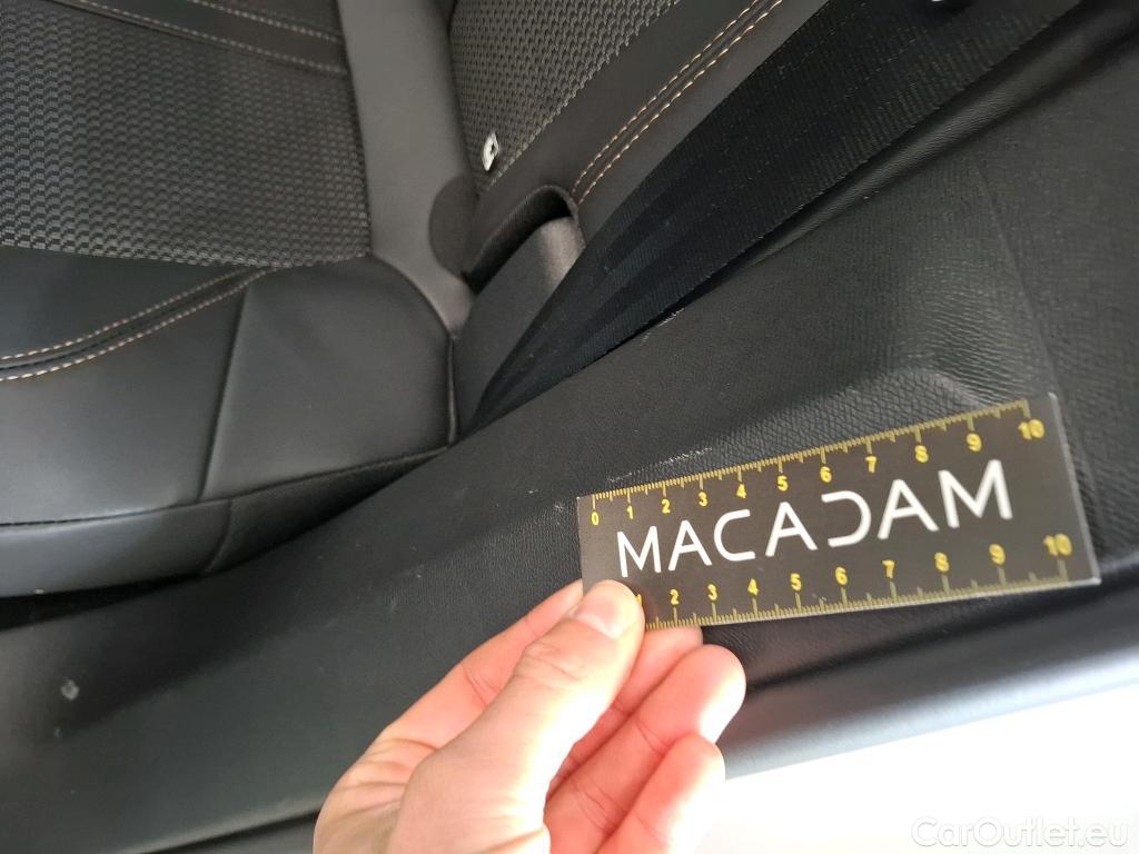  Peugeot  3008  GT 1.5 HDi 130CV BVA8 E6d #7