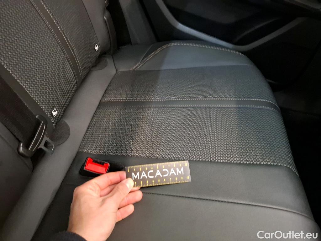  Peugeot  3008  GT 1.5 HDi 130CV BVA8 E6d #22